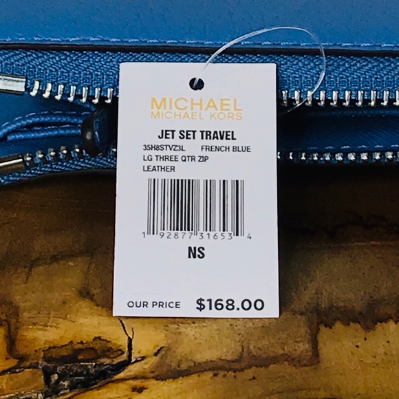 Michael Kors Jet Set Three Quarter Zip Wallet - Picture 8 of 8